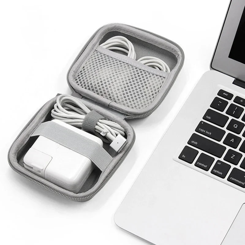 Small Oval Earphone Storage Bags Hard Shell Data Cable Organizer Bag Mini Tech Gadgets Portable Case Charger U Disk Zipper Pouch